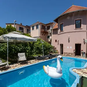 3* Hotel Illés